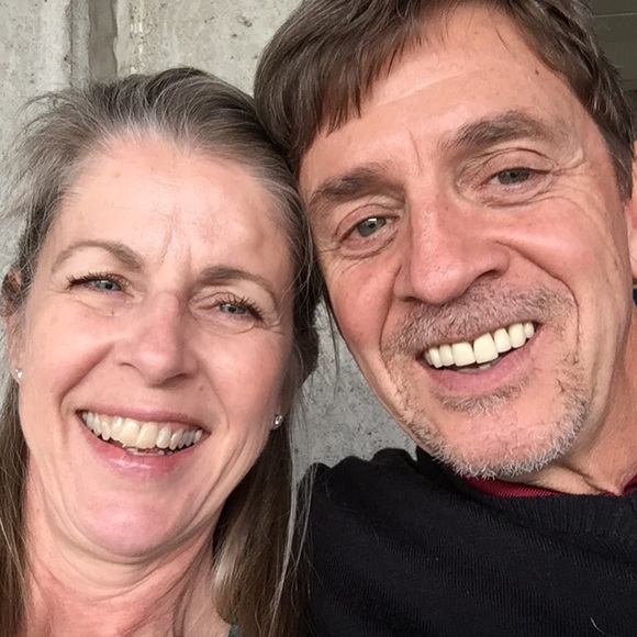 Meet your Posher, Stephanie - Picture 1 of 1